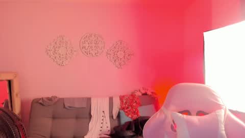 Heidi Palmer online show from 06.16.26