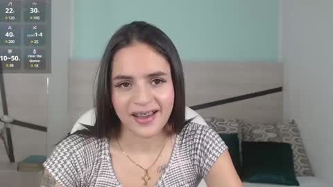 Heidy  online show from 02.22.25