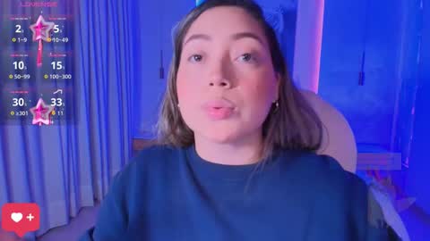 Snapshot of heidy_jhons chatting on 09.18.25 Heidy online show from 09.18.25