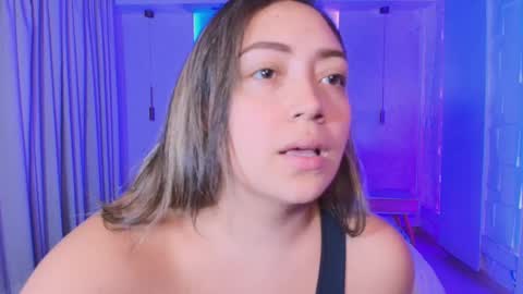 Snapshot of heidy_jhons chatting on 09.24.25 Heidy online show from 09.24.25