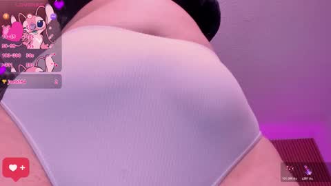 Snapshot of heidy_jhons chatting on 11.13.25 Heidy online show from 11.13.25