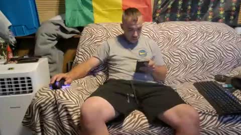 Snapshot of heisherrmann chatting on 07.05.26 xxScubaStevexx online show from 07.05.26