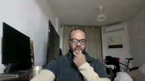 Snapshot of heistt chatting on 11.15.25 Heist Stein online show from 11.15.25