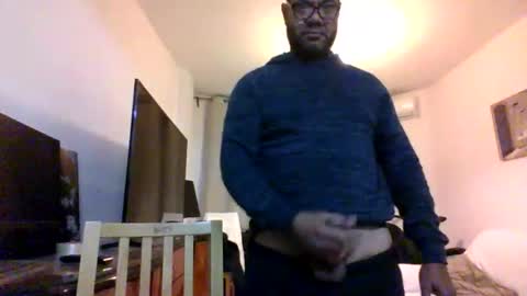 Snapshot of heistt chatting on 11.26.25 Heist Stein online show from 11.26.25