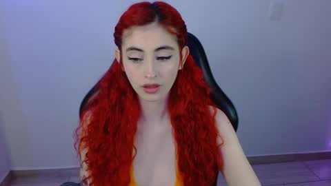 Snapshot of heizer_ chatting on 01.11.26 ETHEREAL HEIZER online show from 01.11.26