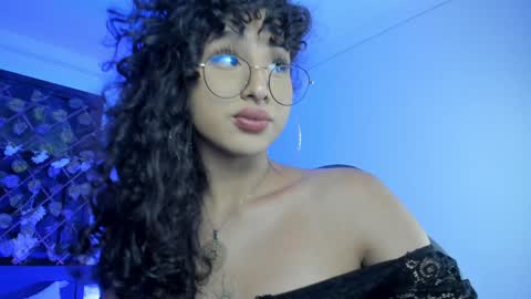 Snapshot of heka_prudence chatting on 12.07.24 Heka Prudence online show from 12.07.24