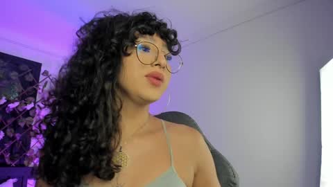 Snapshot of heka_prudence chatting on 12.09.24 Heka Prudence online show from 12.09.24