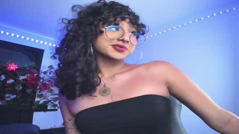 Snapshot of heka_prudence chatting on 12.15.24 Heka Prudence online show from 12.15.24
