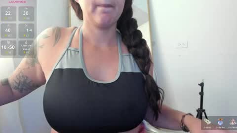 Hela   Independent model online show from 04.13.26