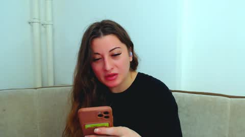 helen_adams_ online show from 12.18.24