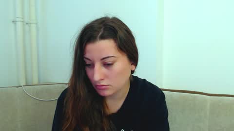 helen_adams_ online show from 01.06.25