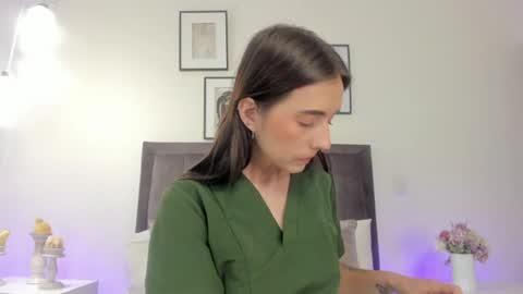 Helen  online show from 06.18.26