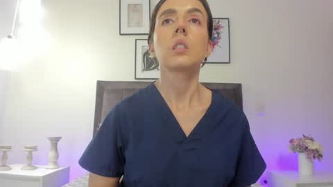 Helen  online show from 07.16.26