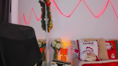 Helena Santos  online show from 11.14.25