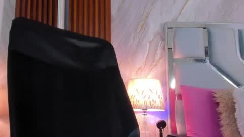 Helena Santos  online show from 06.28.26