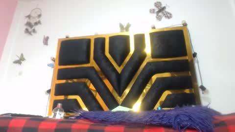 helenahotwet online show from 10.26.25