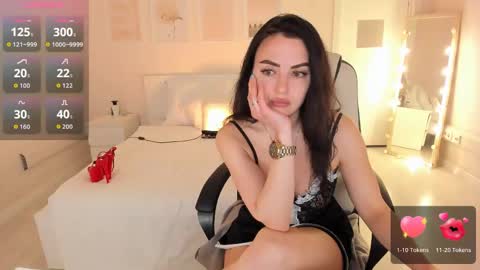 Helena online show from 05.08.26