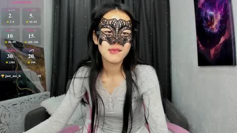 Hi I am Helen online show from 03.31.26