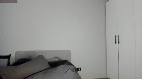 Hi I am Helen online show from 06.14.26