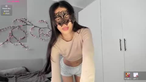 Snapshot of helenblazetrt chatting on 07.18.26 Hi I am Helen online show from 07.18.26