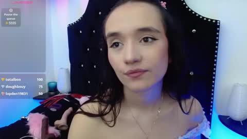 Helene online show from 02.25.25