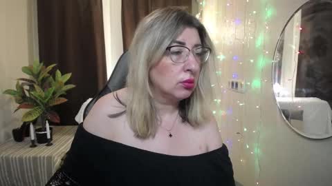 helenenigma online show from 01.24.25