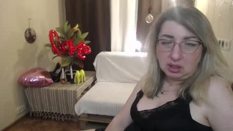 helenenigma online show from 02.21.25