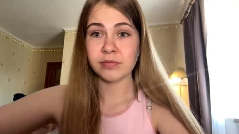 Chloe online show from 05.10.26