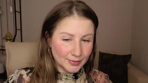 Helen online show from 04.23.26