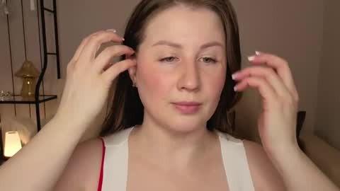Helen online show from 04.25.26