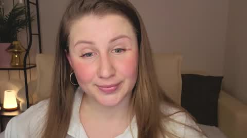 Helen online show from 04.27.26