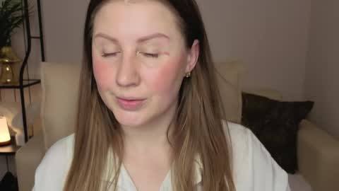 Helen online show from 05.01.26
