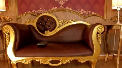 Snapshot of helenstanfordd chatting on 10.29.25 Helen or Hells online show from 10.29.25