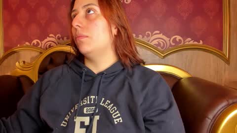 Snapshot of helenstanfordd chatting on 12.05.25 Helen or Hells online show from 12.05.25