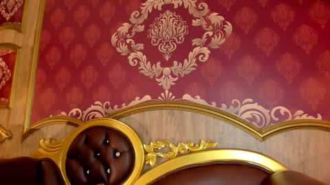 Snapshot of helenstanfordd chatting on 12.15.25 Helen or Hells online show from 12.15.25