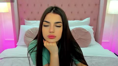 Helen online show from 10.08.25