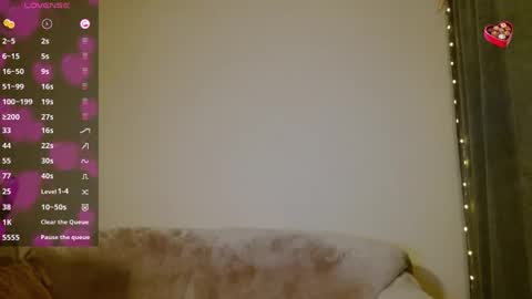 Snapshot of helenxlove chatting on 12.16.24 HelenXLove online show from 12.16.24