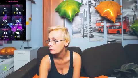 Helga online show from 11.17.25