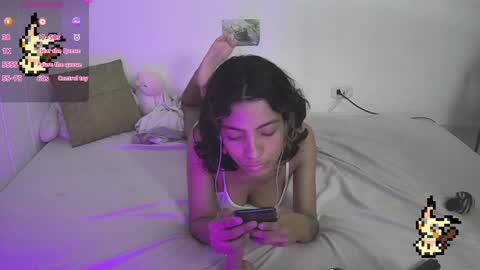 Helia Transfem and Amy online show from 01.27.25