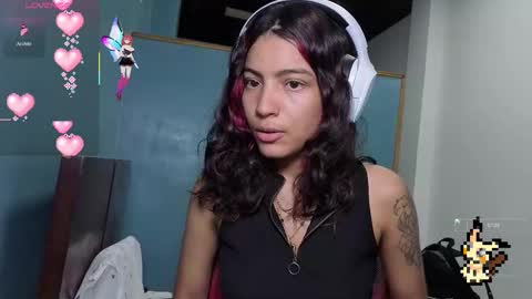 Helia Transfem and Amy online show from 10.15.25