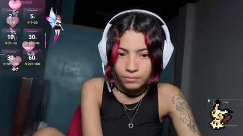 Helia Transfem and Amy online show from 10.21.25
