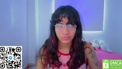 Helia Transfem and Amy online show from 04.01.26
