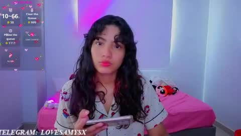 Helia Transfem and Amy online show from 05.08.26