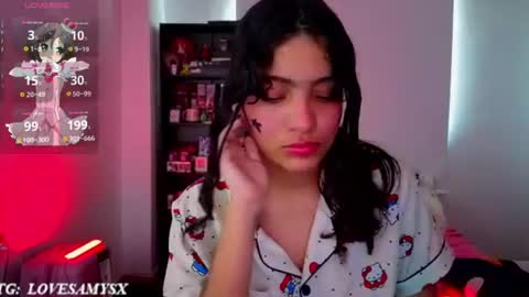 Helia Transfem and Amy online show from 06.17.26