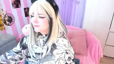 Laura online show from 01.21.25