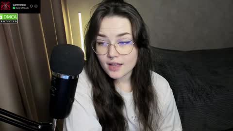 Red online show from 01.11.25