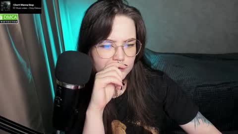 Red online show from 02.01.25