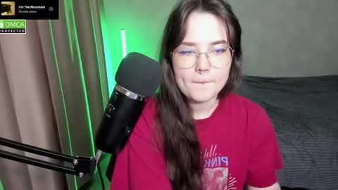 Red online show from 03.03.25