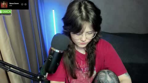 Red online show from 10.28.25