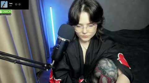 Red online show from 11.24.25